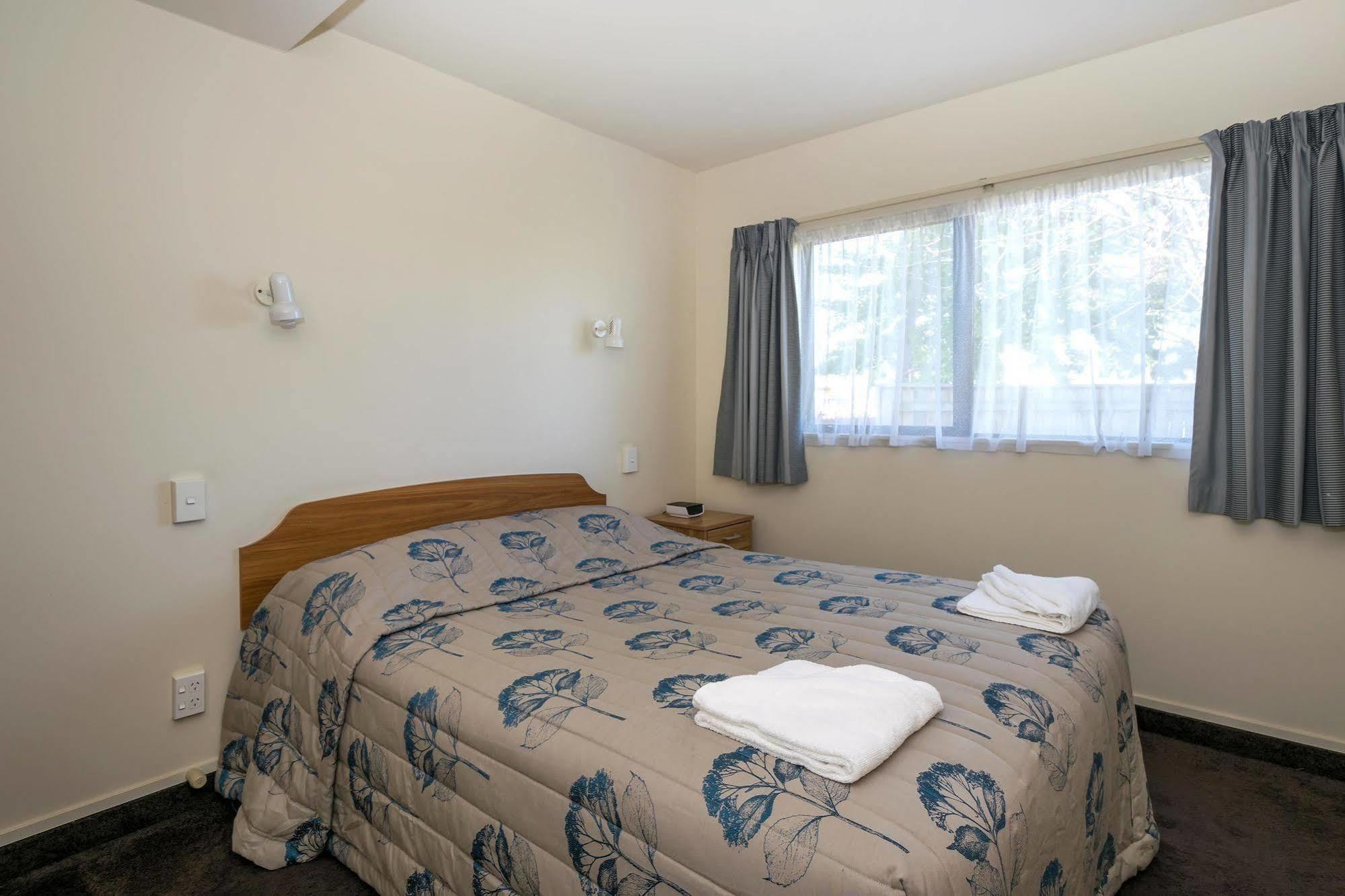 Ashleigh Court Motel Бленем Экстерьер фото