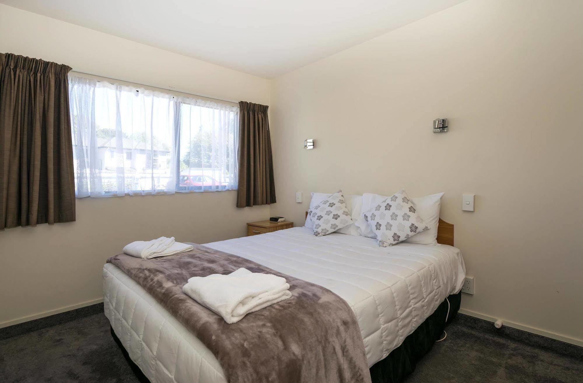 Ashleigh Court Motel Бленем Экстерьер фото