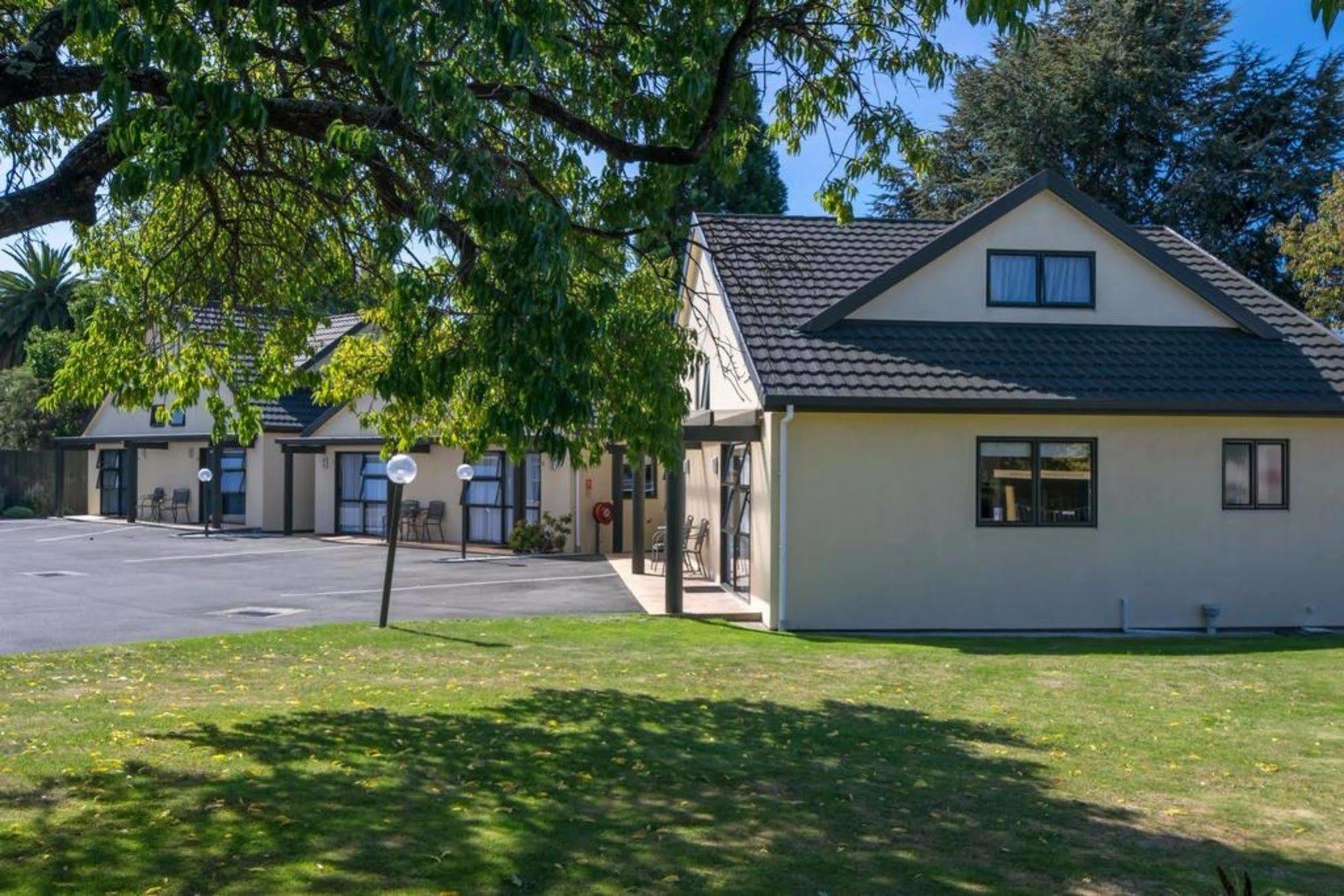 Ashleigh Court Motel Бленем Экстерьер фото